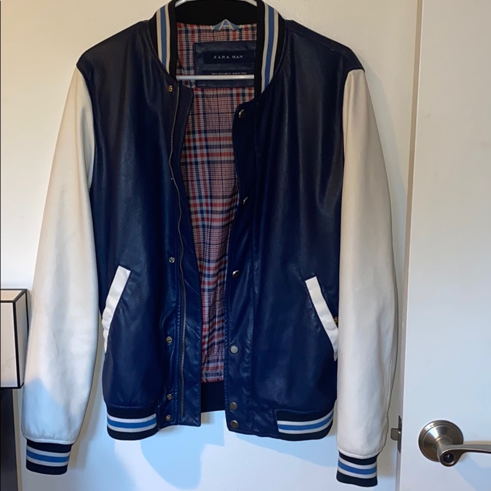 ZARA BOMBER JACKET